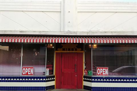 Ming's Restaurant